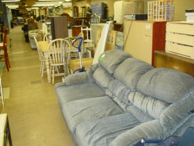 Grossman Auction Pictures From March 7, 2010 - 1305 W 80th St, Cleveland, OH  44102